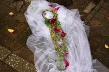 カラーのウェディングブーケ